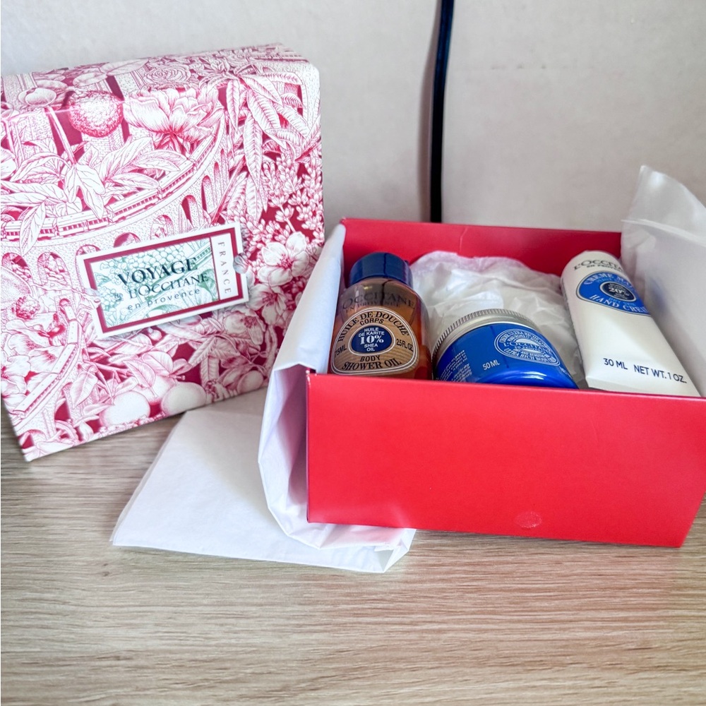 L'Occitane Voyage Gift Set